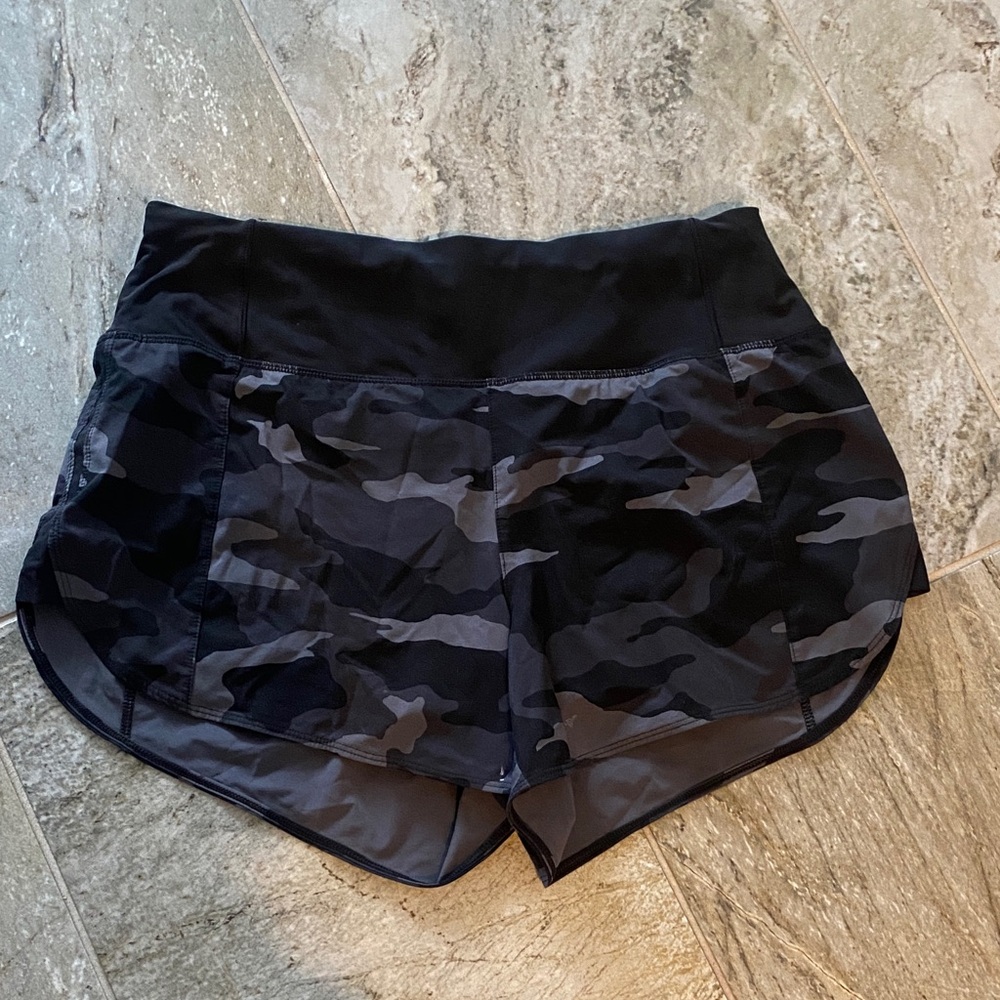 Athleta  Camo running Shorts